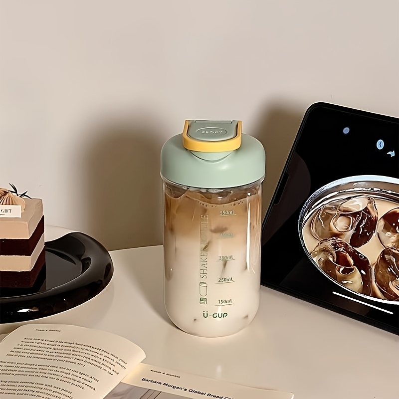 Blender - Botol Kocok Protein Portabel dengan Skala